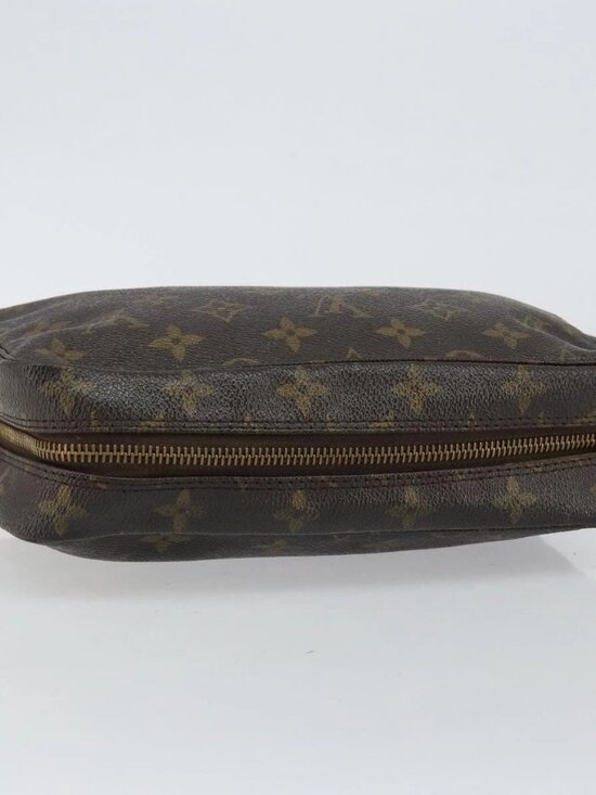 LOUIS VUITTON Monogram Trousse Toilette 23 Clutch Bag - Picture 4 of 14